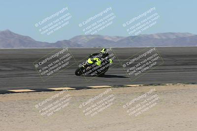 media/Oct-13-2025-Moto Forza (Mon) [[a66d839500]]/3-B Group/Session 2 (Bowl)/